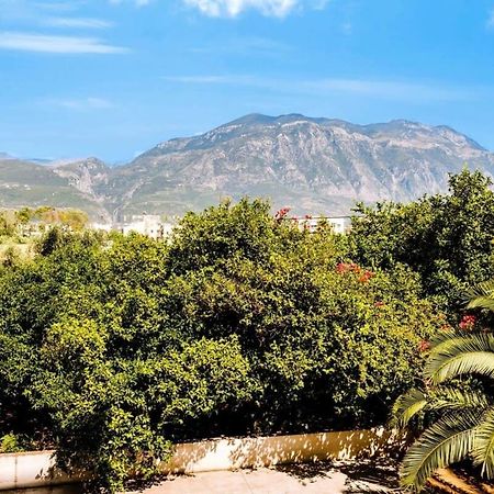 Kalamata'S Spacious Getaway-Taygetos Amazing View Exterior photo