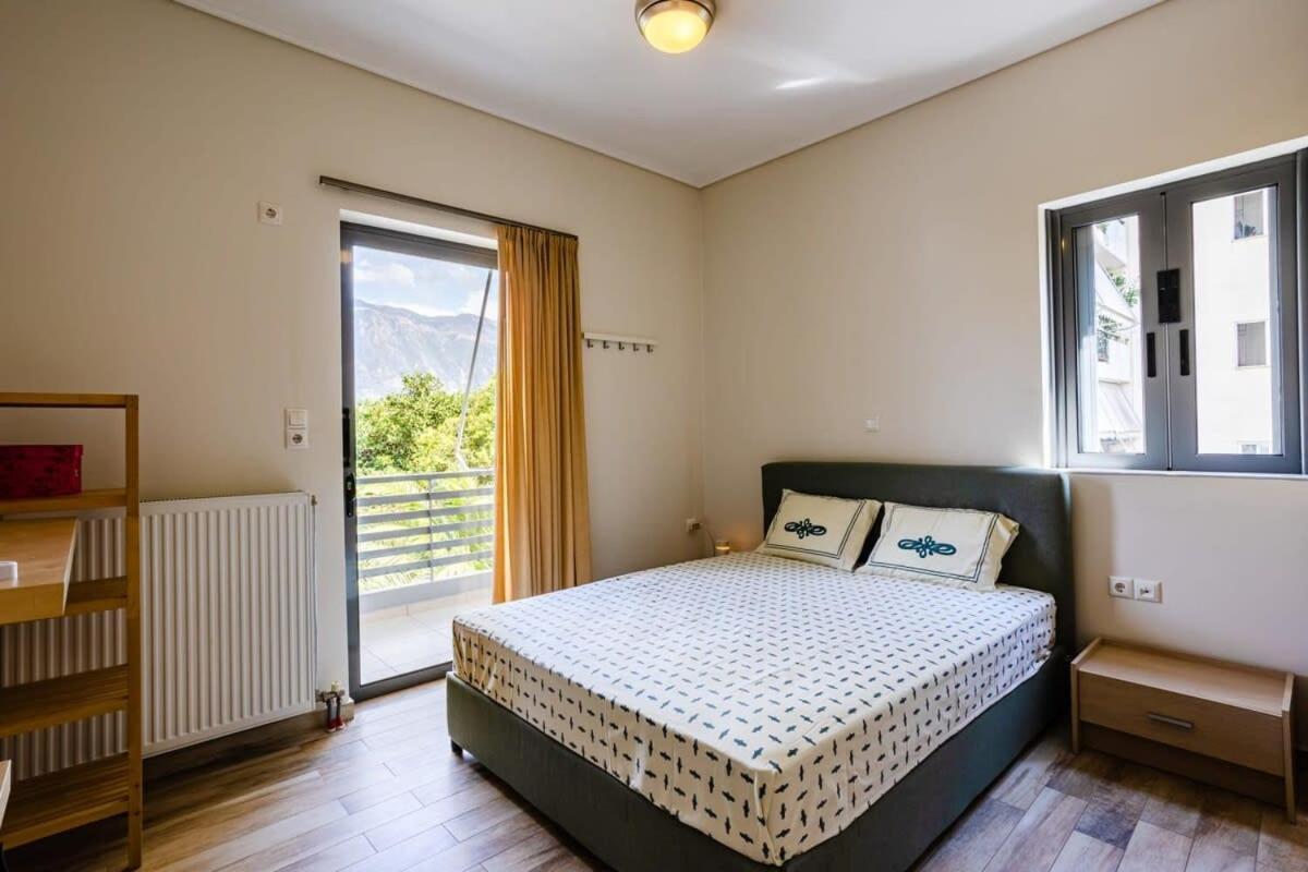 Kalamata'S Spacious Getaway-Taygetos Amazing View Exterior photo